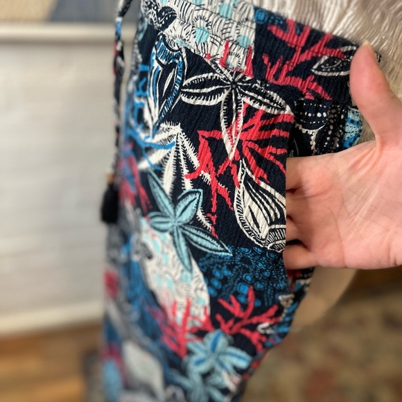 Talbot's Pink and Blue 100% Cotton Starfish and Tropical Print Pants - Picture 9 of 13